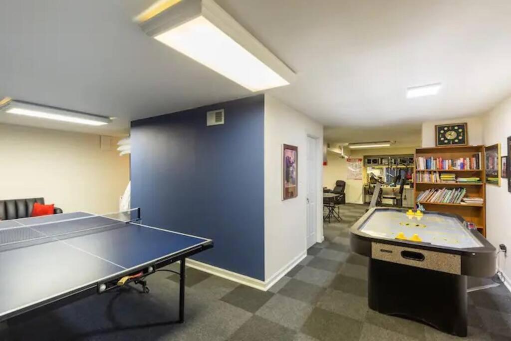 Lrge 5 Bedroom 9 Beds Near Dc-Pool, Hot Tub, Gym, Game Rm, Fire Pit Буі Екстер'єр фото