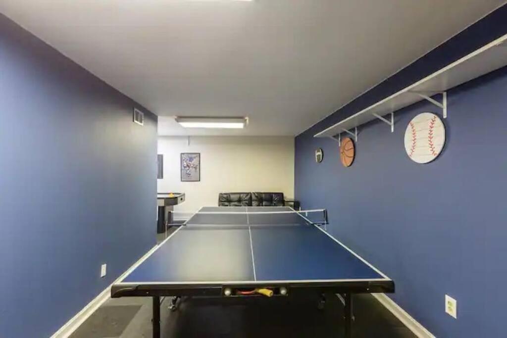 Lrge 5 Bedroom 9 Beds Near Dc-Pool, Hot Tub, Gym, Game Rm, Fire Pit Буі Екстер'єр фото