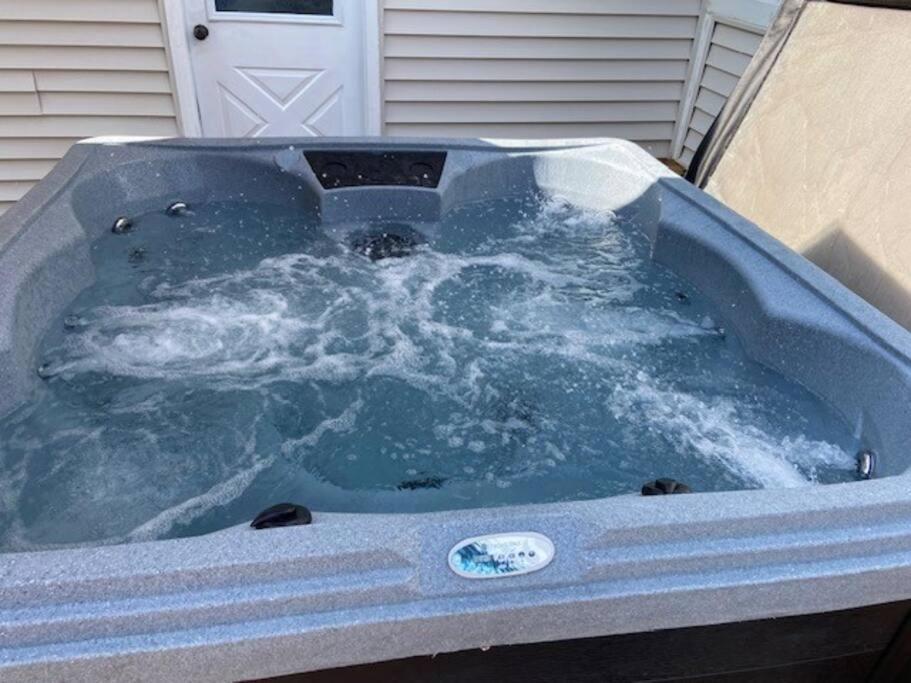 Lrge 5 Bedroom 9 Beds Near Dc-Pool, Hot Tub, Gym, Game Rm, Fire Pit Буі Екстер'єр фото